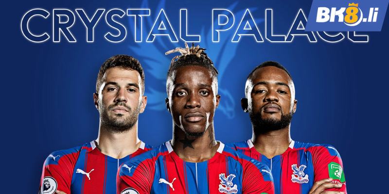 Crystal Palace lấy biệt danh là The Eagles biểu tượng của con đại bàng